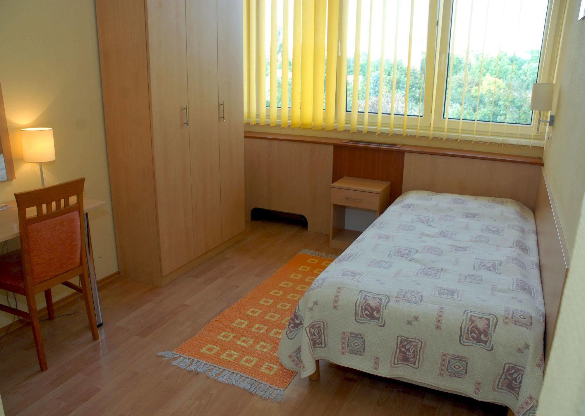Sport Hotel Дебрецен Экстерьер фото